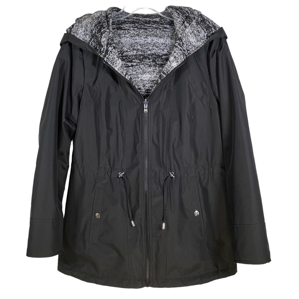 Valerie Stevens Women’s black hooded coat size M with interior exterior pockets